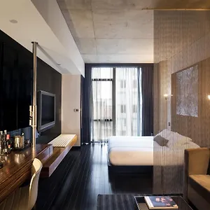 Hotel Sixty Les